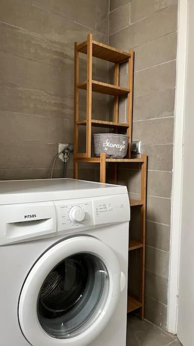 Beautiful Apartment Next To Metro Station Athens Ngoại thất bức ảnh